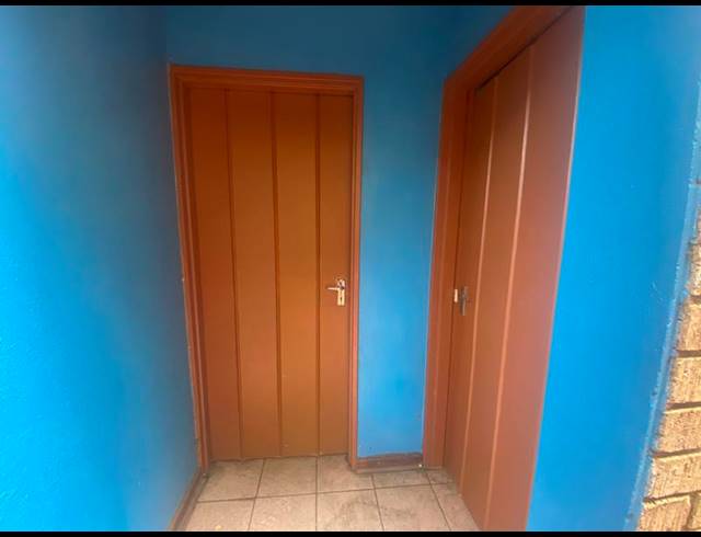 4 BEDROOM HOUSE FOR SALE IN EASTDENE
